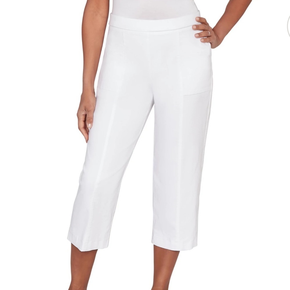 Women's White Alfred Dunner Allure Stretch Pull-On Capri Pants Sz 18W